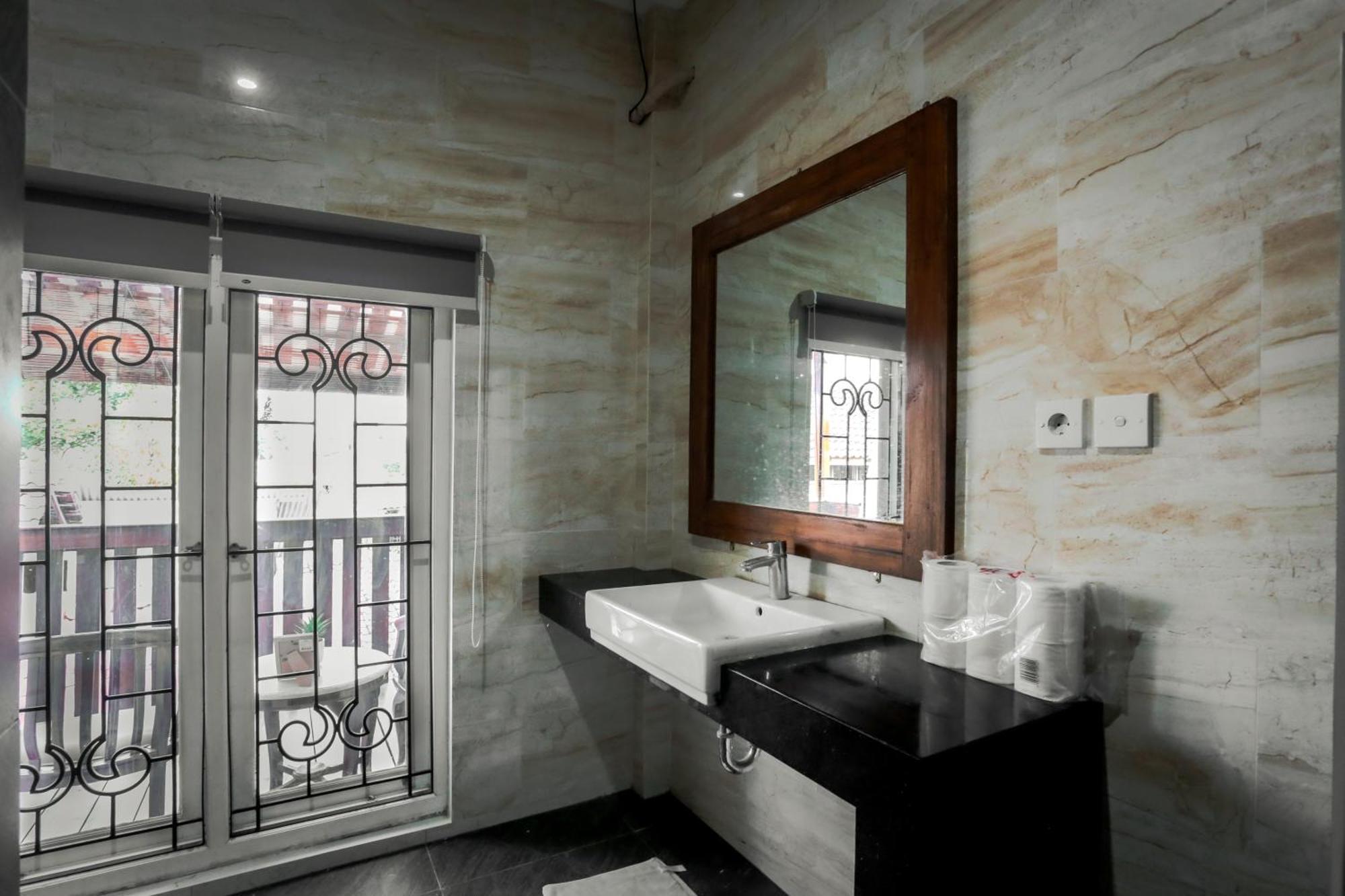 Inez Homestay Yogyakarta Exterior foto
